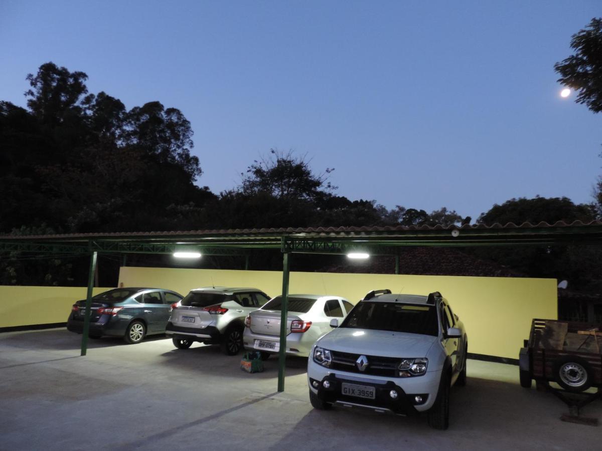Villa Sítio Sebastião Pereira Jambeiro Exterior foto