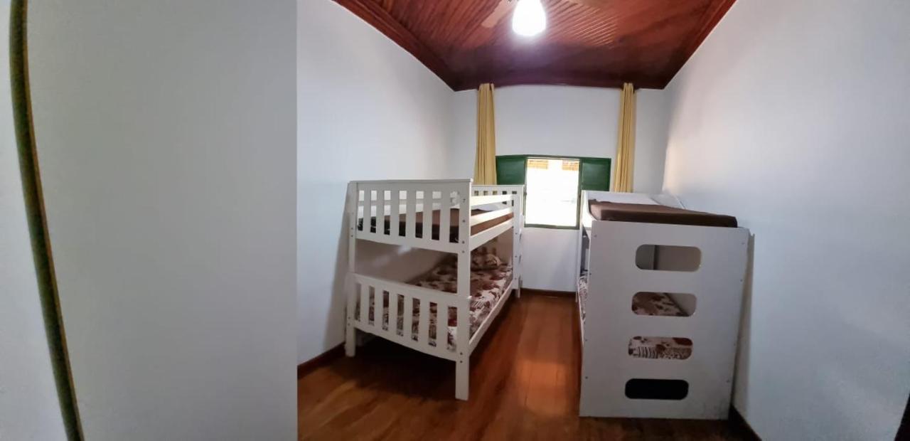 Villa Sítio Sebastião Pereira Jambeiro Exterior foto